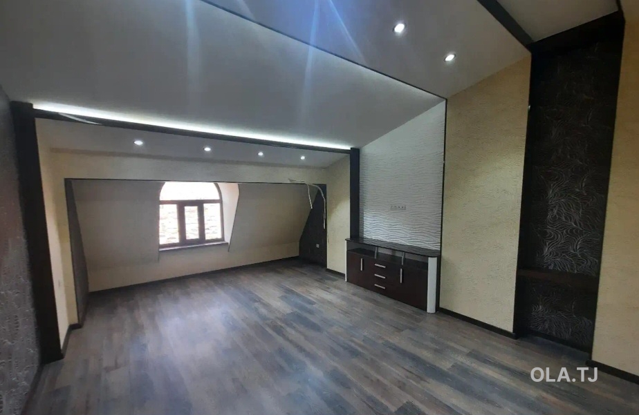 6 комнатная квартира, 8 этаж, 400 м²
