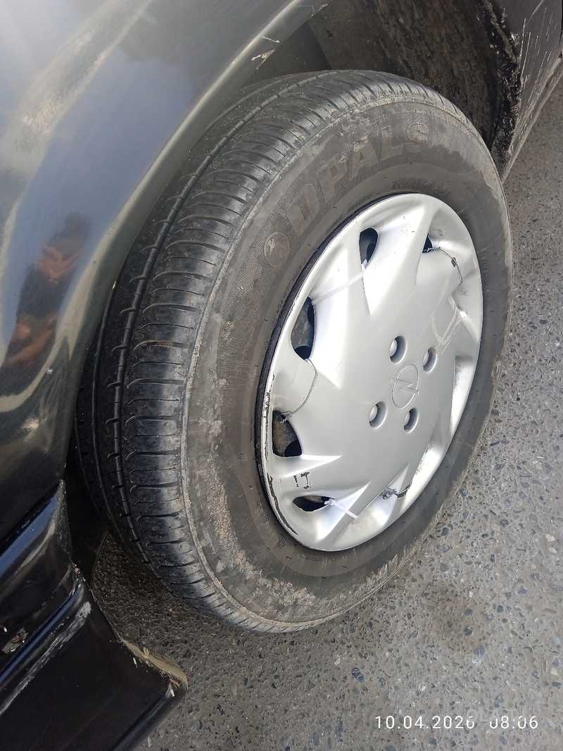 Opel Vectra A,  1994