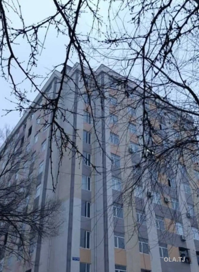 4 комнатная квартира, 7, 120 м²