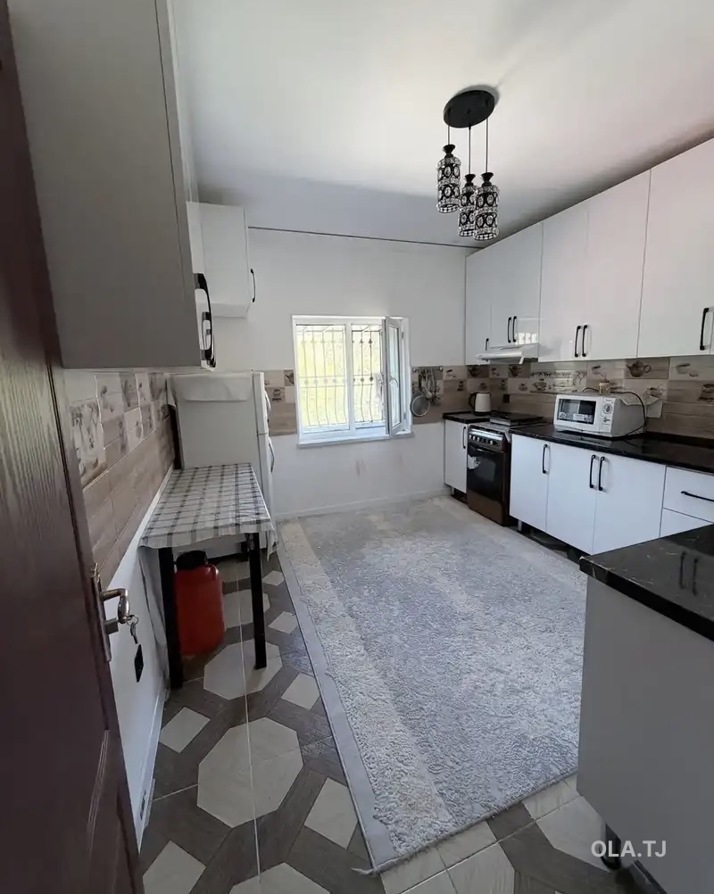 3 комнатная квартира, 7 этаж, 79 м²