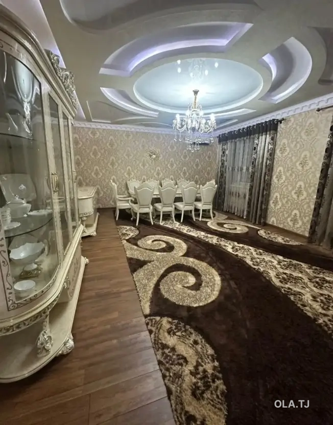 3 комнатная квартира,  этаж, 100 м²