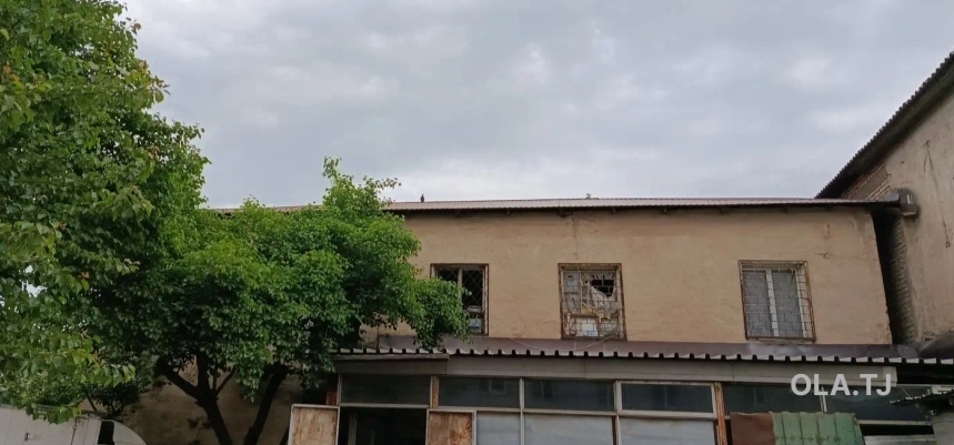 Офис в аренду, В бизнес-центре, 100 м²