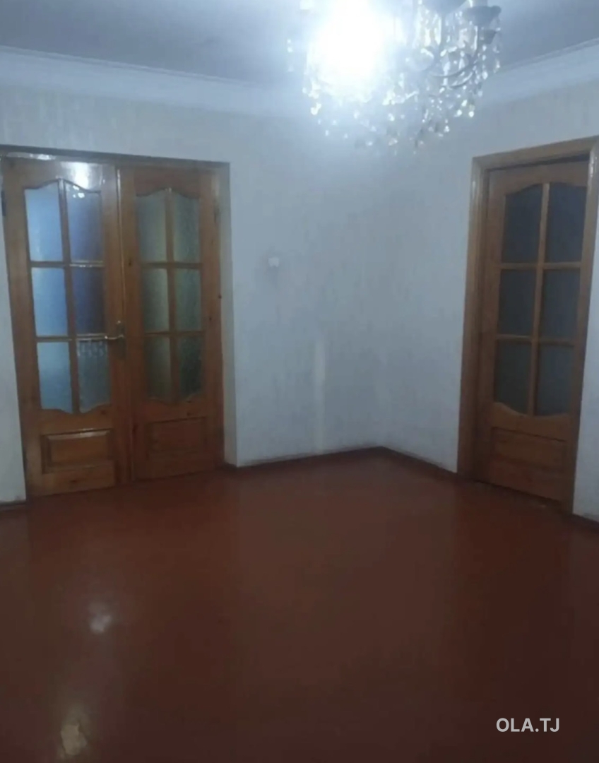 3 комнатная квартира, 2 этаж,