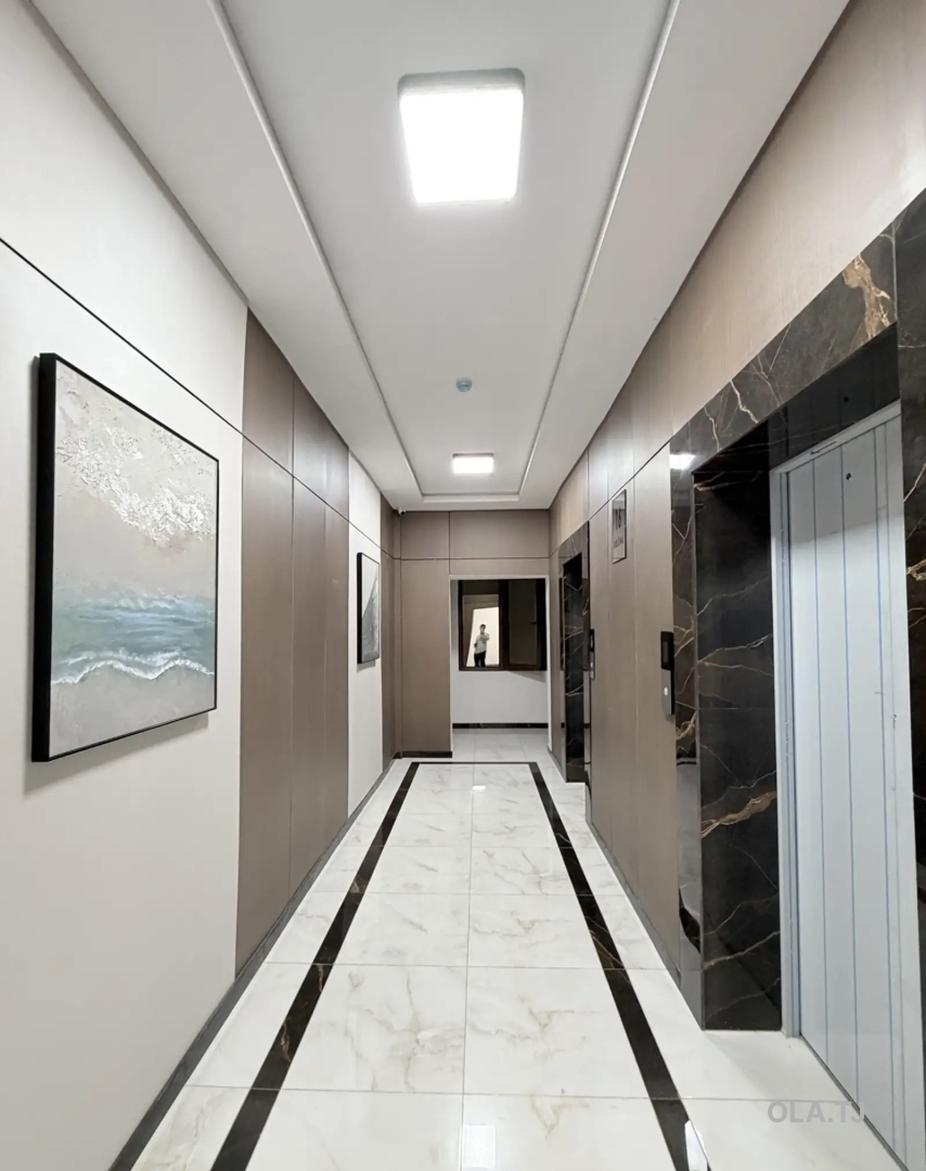 3 комнатная квартира, 16 этаж, 100 м²