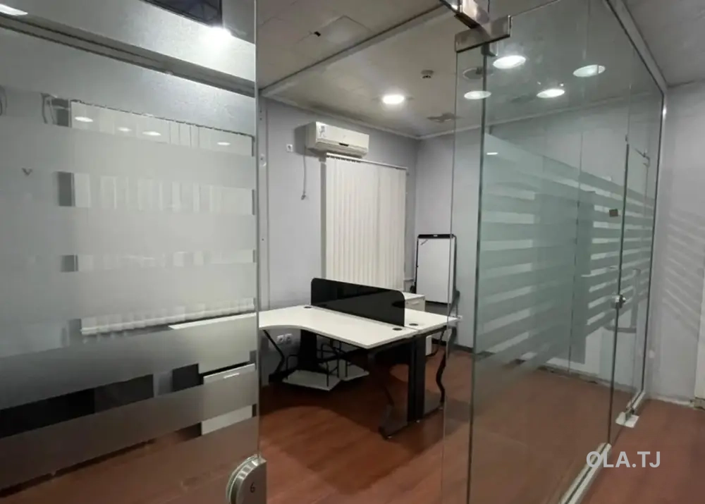 Офис на продажу, Отдельно стоящее здание, 370 м²