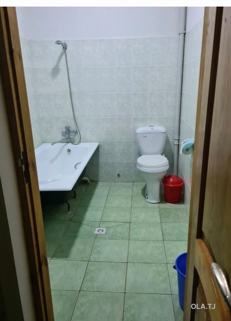 Комната в 1 комнатной квартире, 1/,