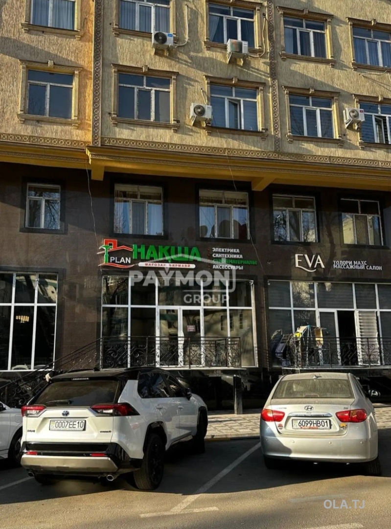 Помещение под магазин / салон, 266м², рӯ ба рӯйи сафорати Турция