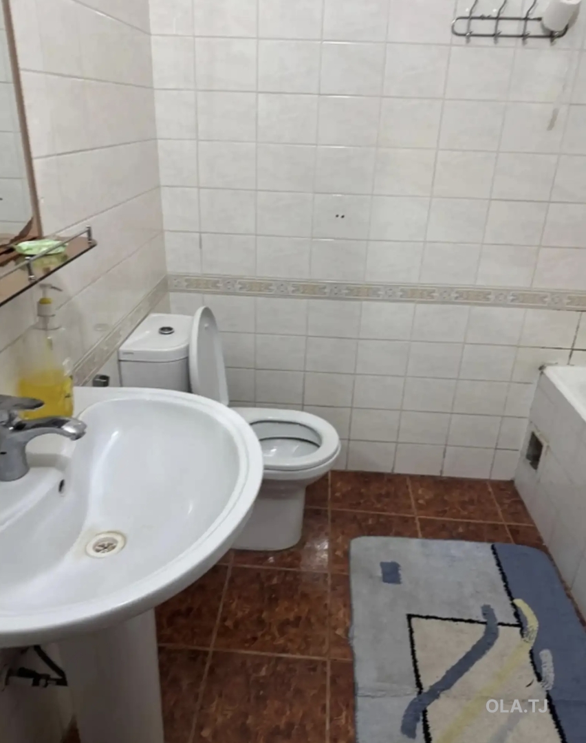 3 комнатная квартира, 1 этаж, 70 м²