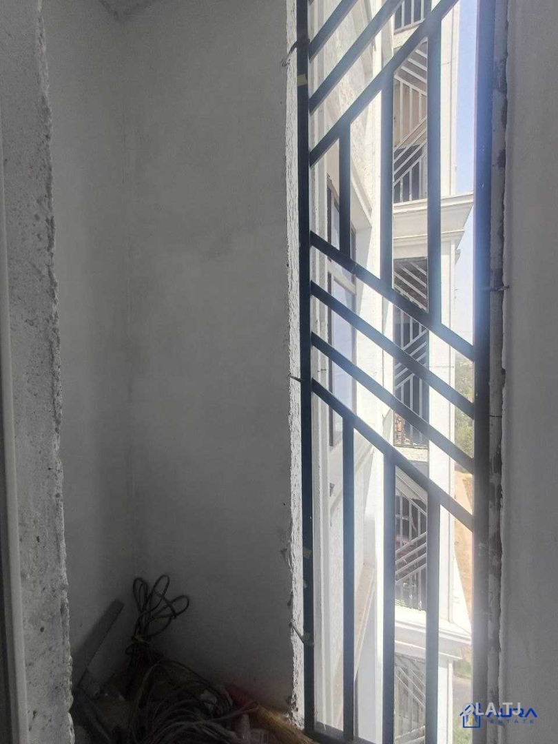 3 комнатная квартира, 13 этаж, 101 м²