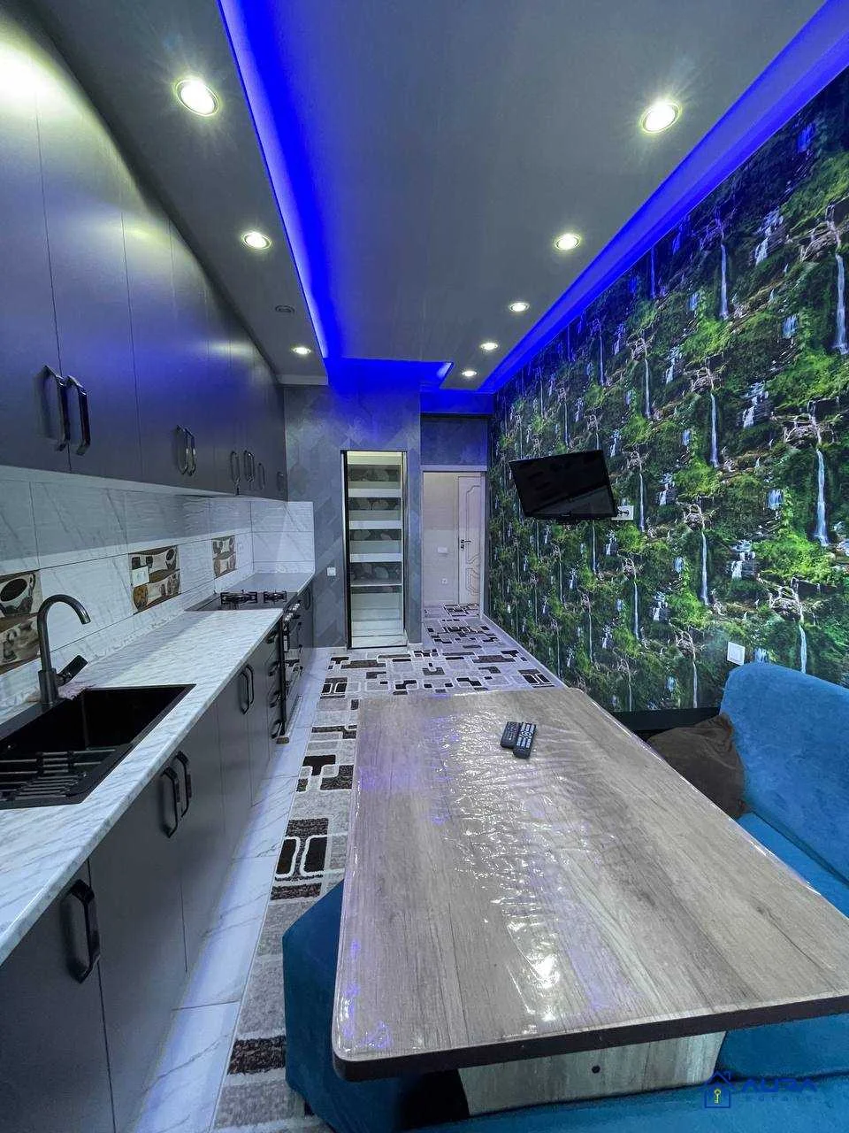 3 комнатная квартира, 5 этаж, 80 м²