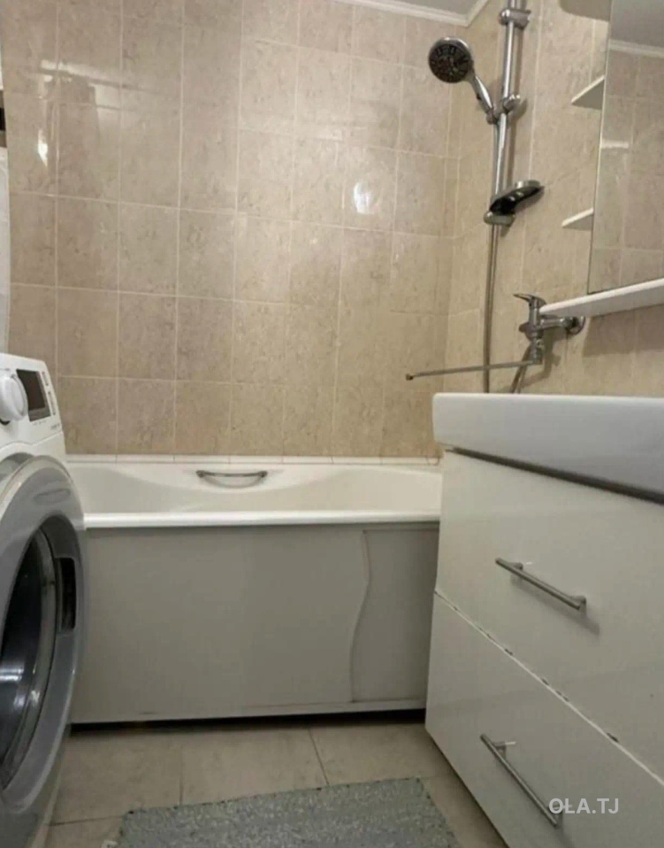 2 комнатная квартира, 4 этаж, 79 м²