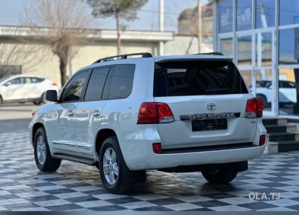 Toyota Land Cruiser,  2014