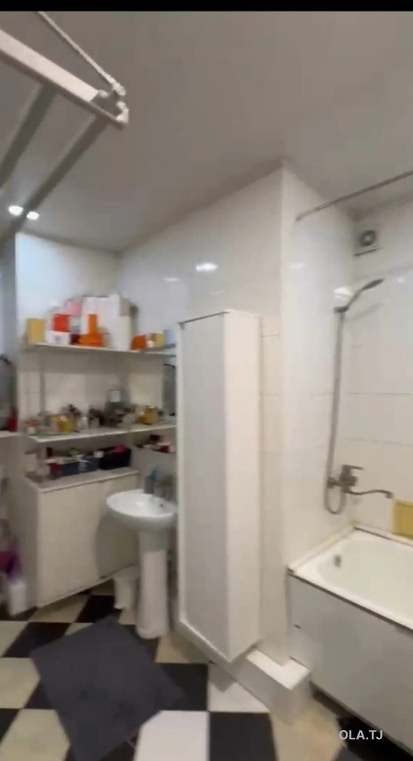 3 комнатная квартира, 12 этаж, 84 м²