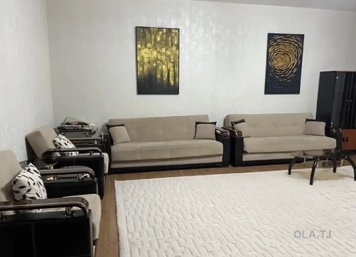 3 комнатная квартира, 3 этаж, 142 м²