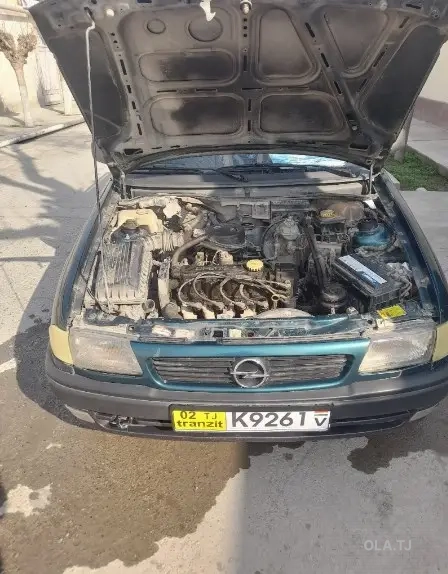 Opel Astra F,  1998