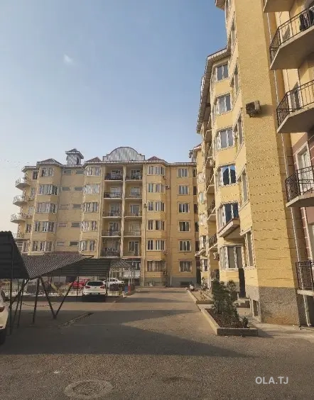 3 комнатная квартира, Цокольный этаж, 87 м²