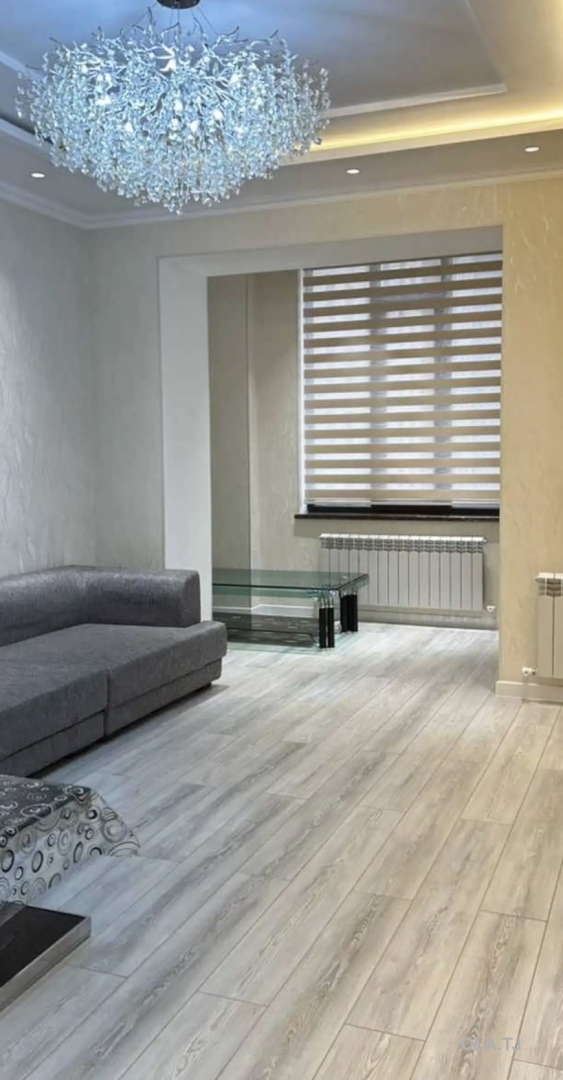 1 комнатная квартира, 6 этаж, 70 м²