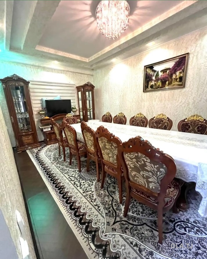 Дом (хавли), 5 комнат, 2 эт