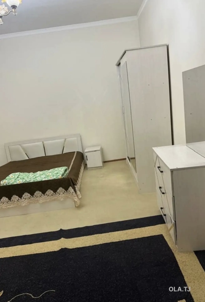 2 комнатная квартира, 4 этаж, 90 м²