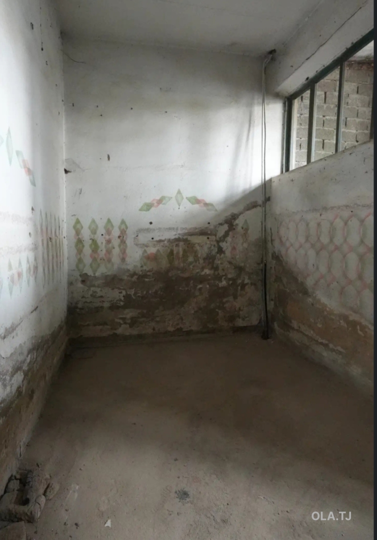 Помещение под магазин / салон, 86м², вахдат