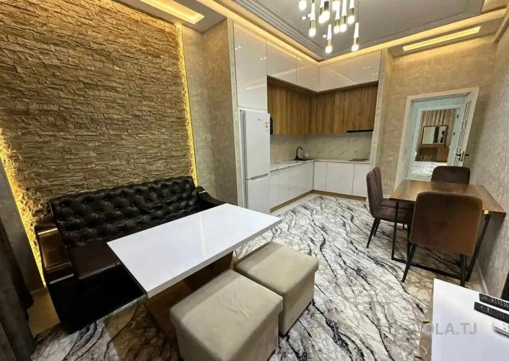 3 комнатная квартира, 3 этаж, 120 м²
