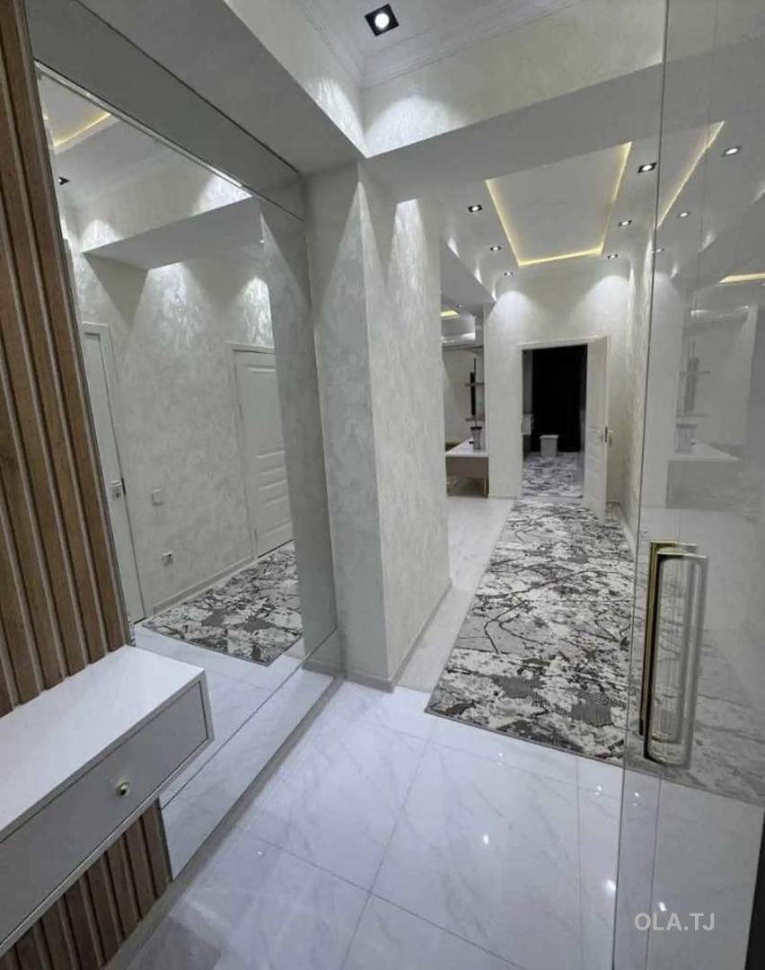 3 комнатная квартира, 7 этаж, 70 м²