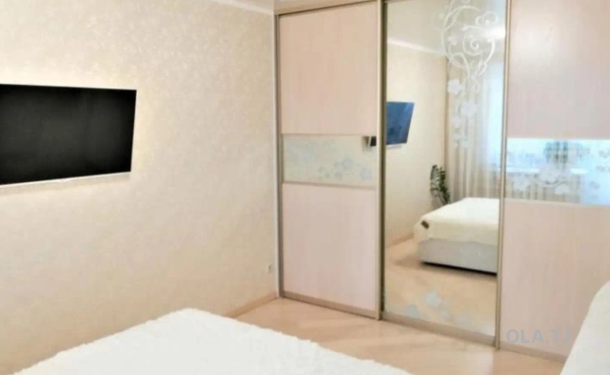 2 комнатная квартира, 8 этаж, 89 м²