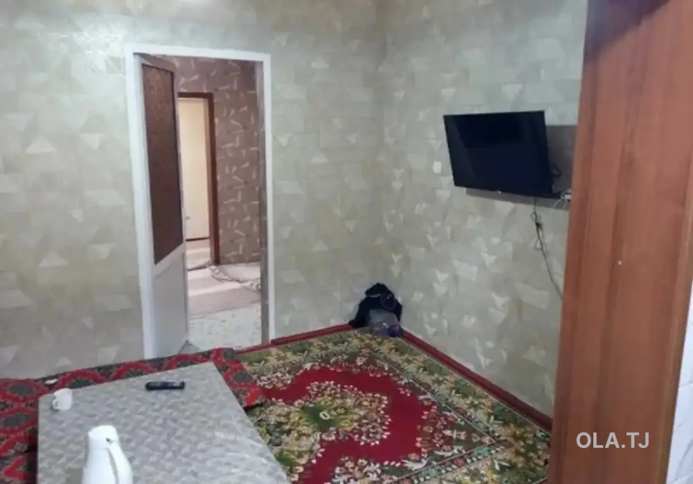 4 комнатная квартира, 1 этаж, 102 м²