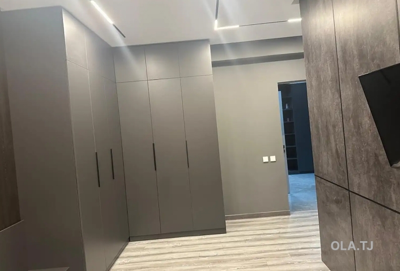 1 комнатная квартира, 10 этаж, 65 м²