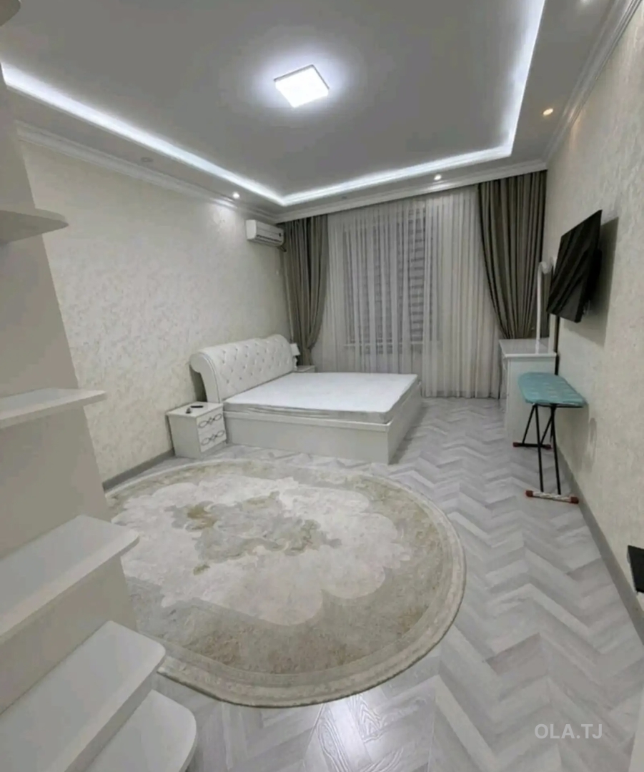 2 комнатная квартира, 13 этаж, 100 м²