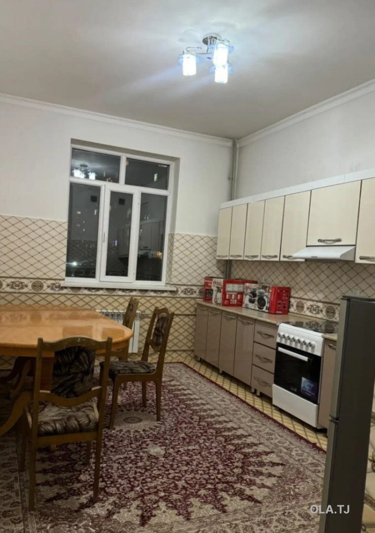 3 комнатная квартира, 3 этаж, 101 м²