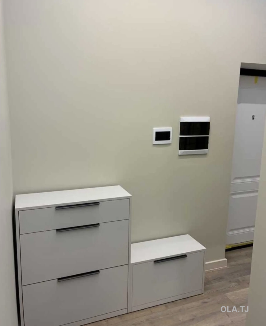 3 комнатная квартира, 4 этаж, 93 м²