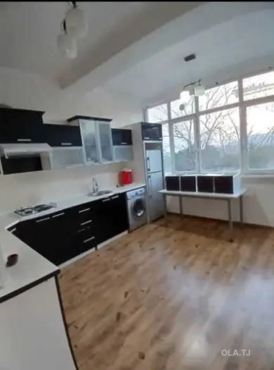 3 комнатная квартира, 6 этаж, 84 м²