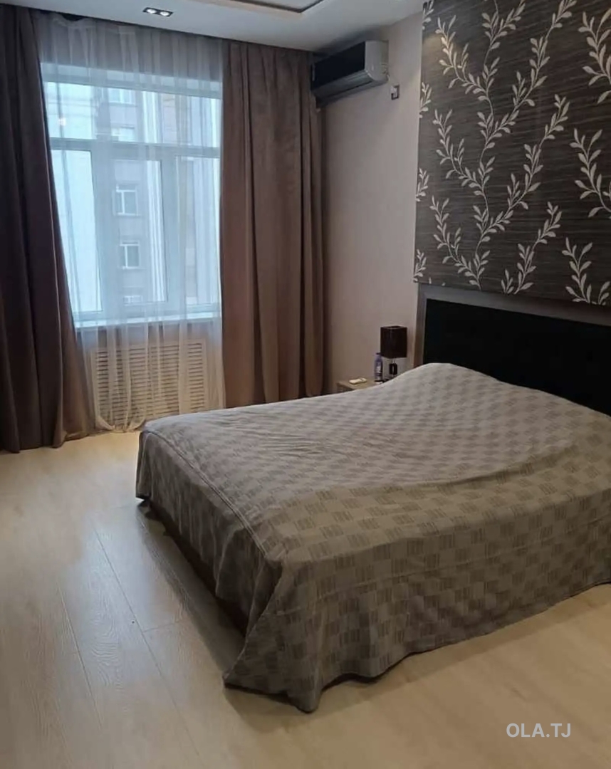 3 комнатная квартира, 8 этаж, 116 м²