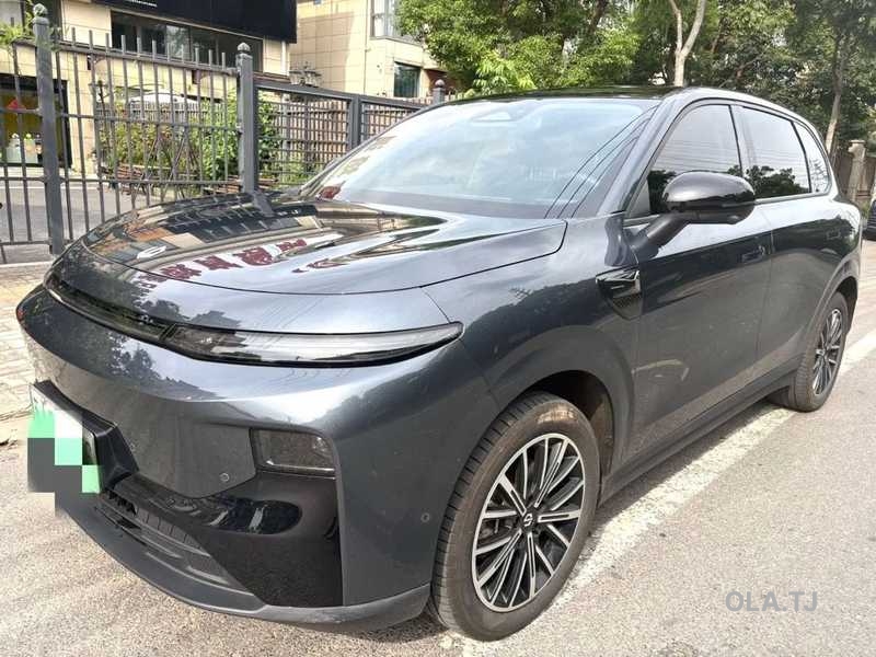 Leapmotor B10,