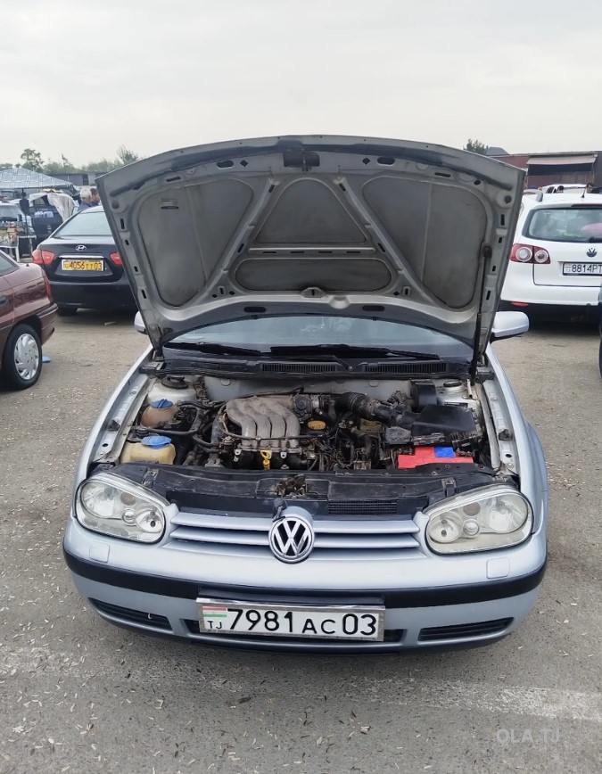 Volkswagen Golf,  1998