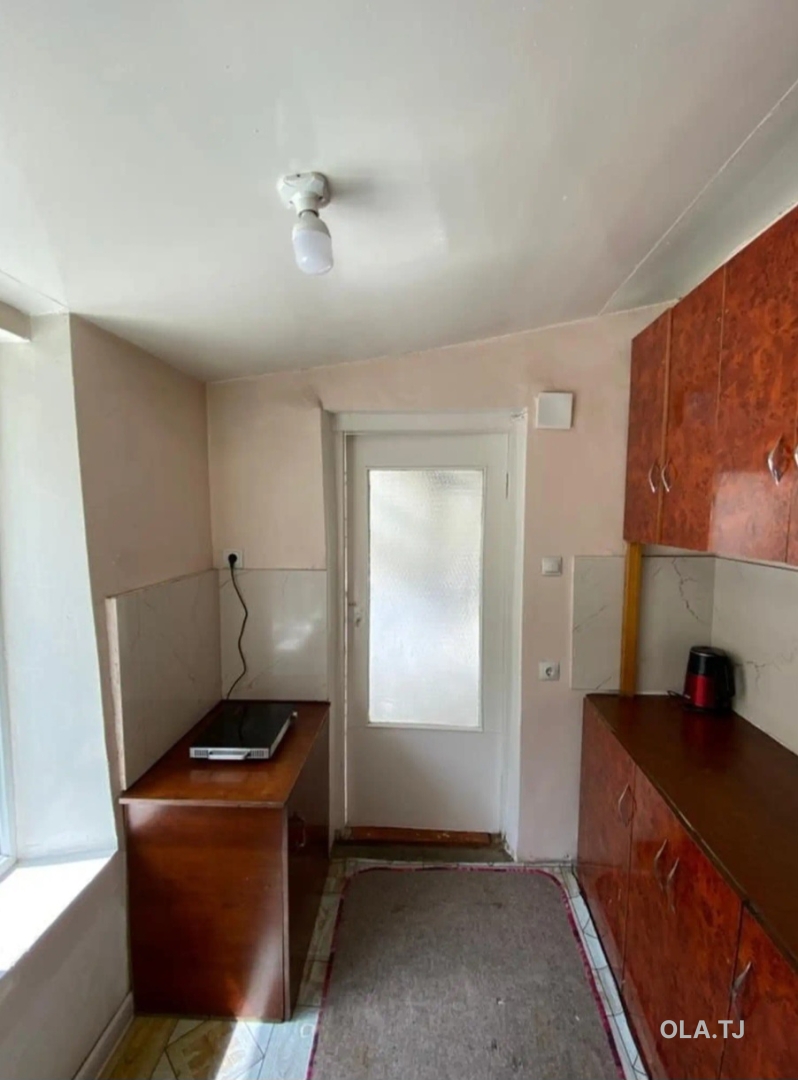 6 комнатная квартира, 2 этаж, 150 м²