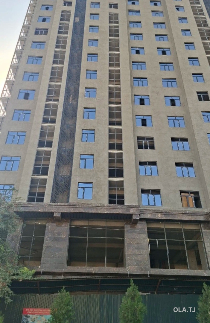 3 комнатная квартира, 16 этаж, 93 м²