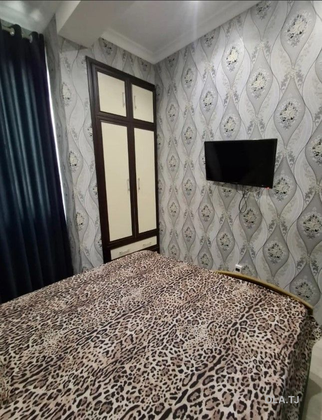 2 комнатная квартира,  этаж,