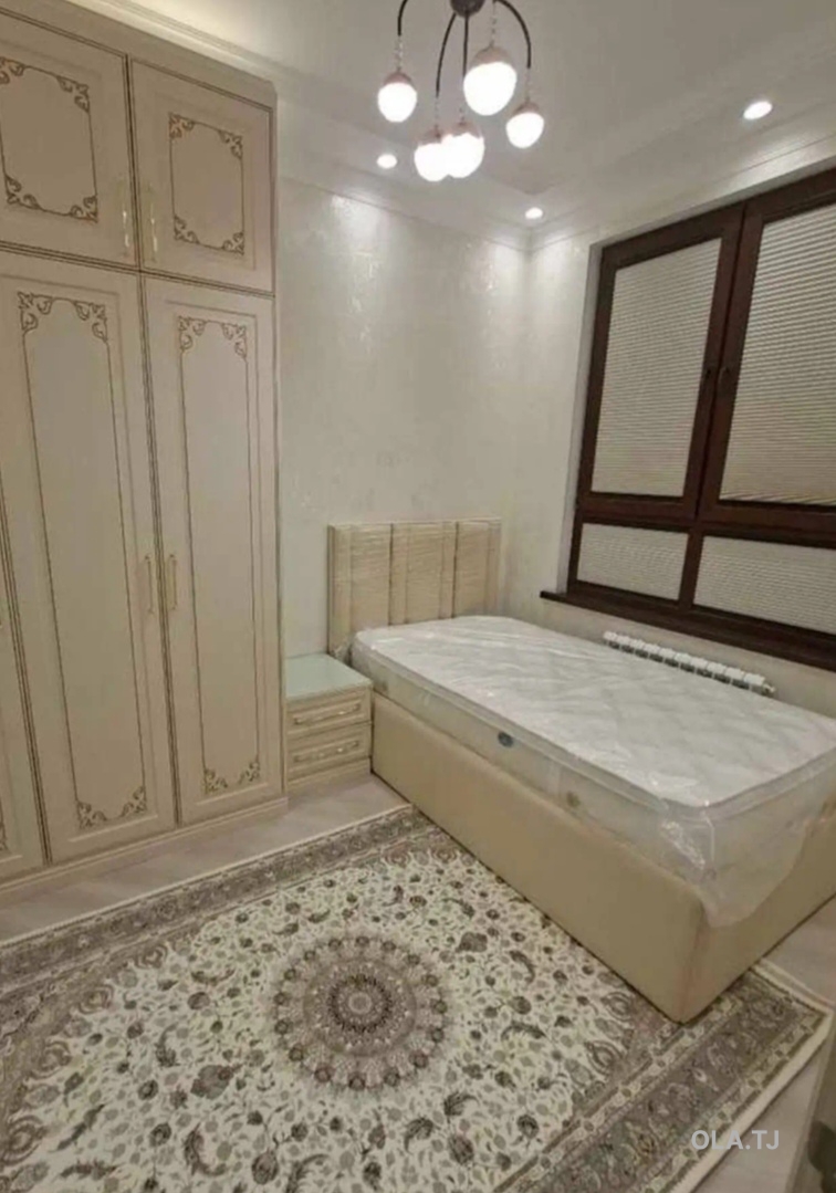 6 комнатная квартира, 8 этаж, 190 м²