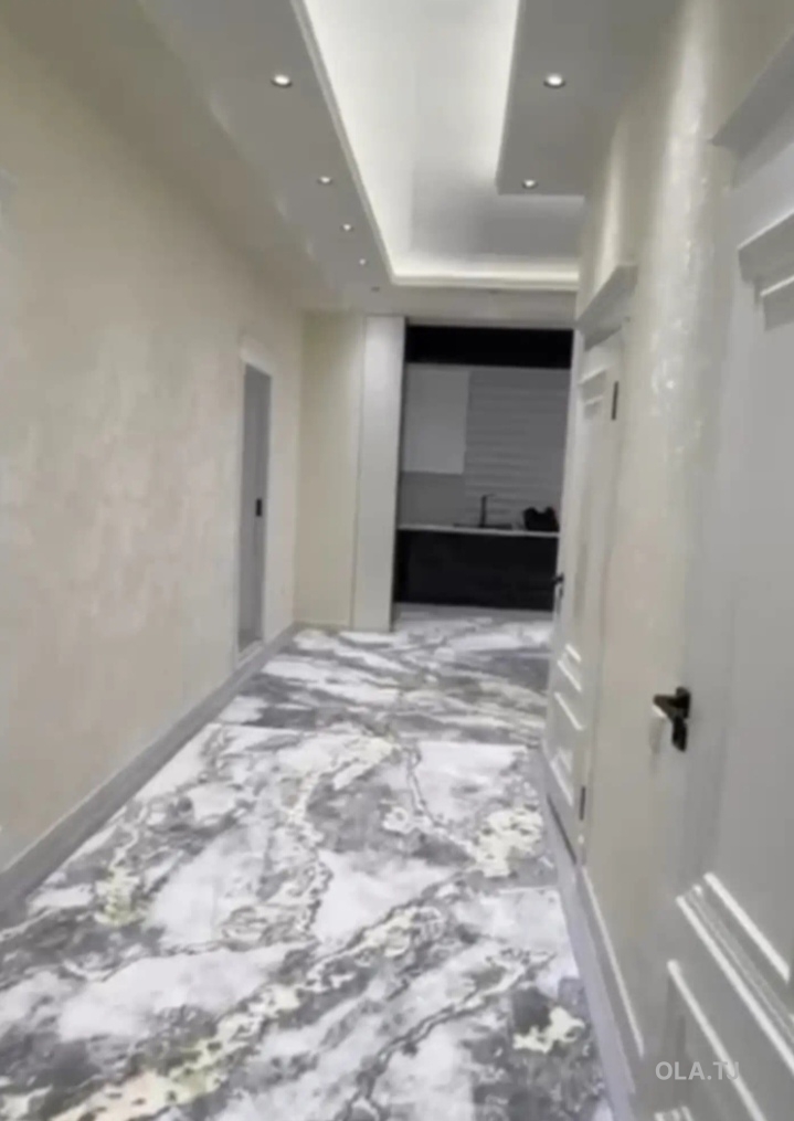 3 комнатная квартира, 9 этаж, 120 м²