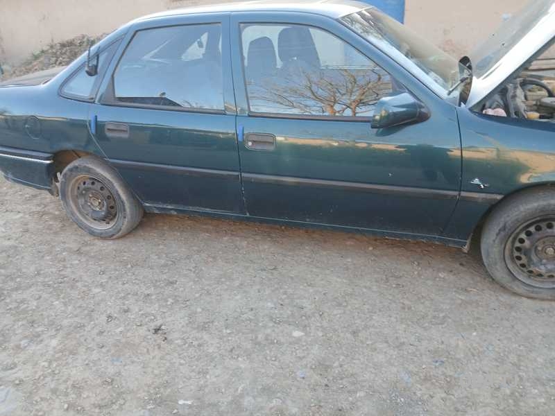 Opel Vectra A,  1995