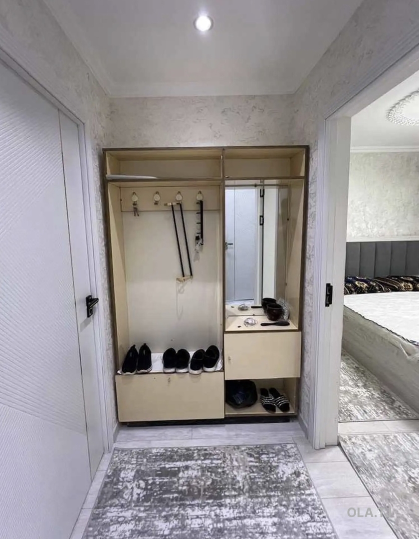 3 комнатная квартира, 3 этаж, 80 м²