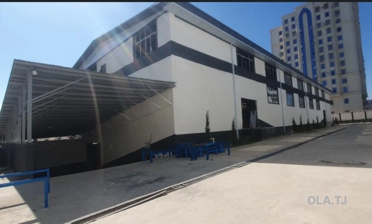 Склад на продажу, 2600 м²