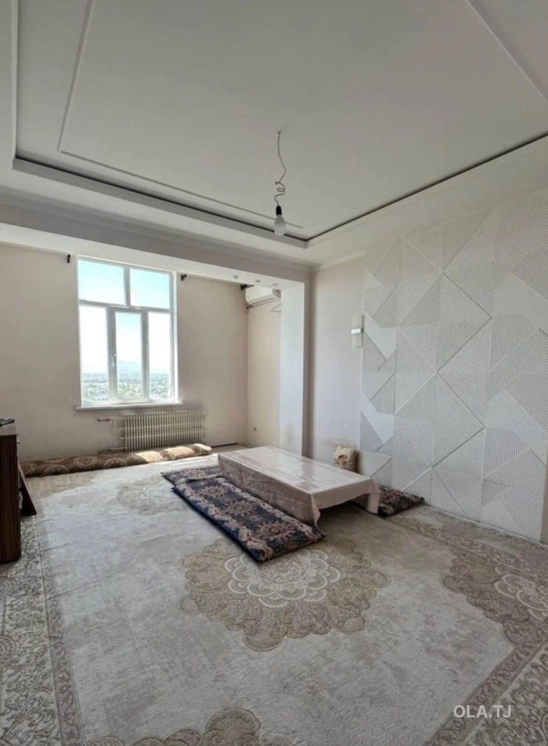 4 комнатная квартира, 8, 117 м²