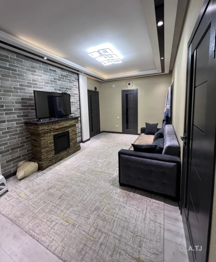 3 комнатная квартира, 4 этаж, 104 м²
