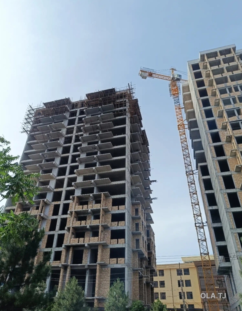 4 комнатная квартира, 13, 140 м²