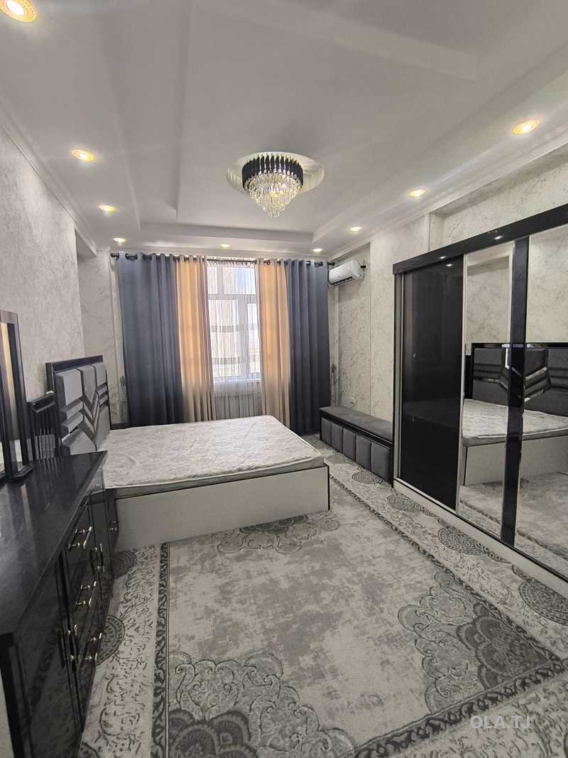 2 комнатная квартира, 13 этаж, 80 м²