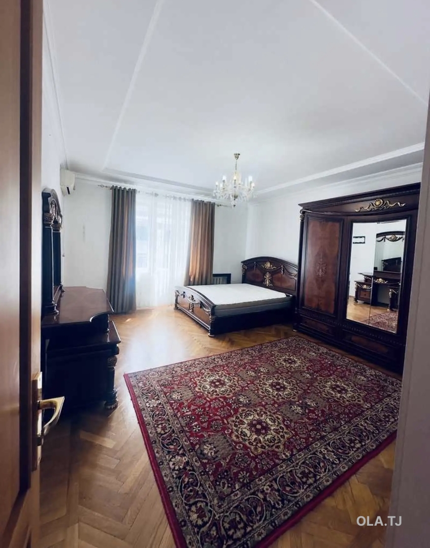 3 комнатная квартира, 3 этаж, 100 м²