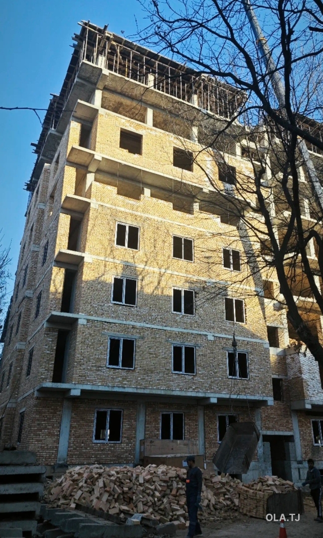6 комнатная квартира, 4 этаж,